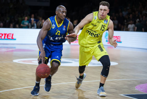 这支球队以 这支球队以