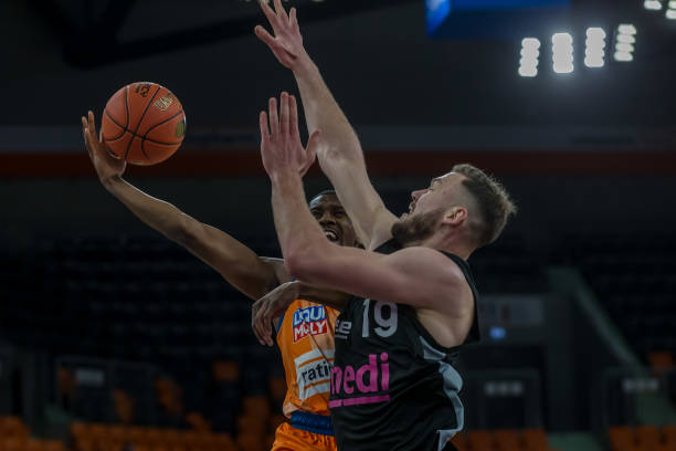 阿诺德的技 阿诺德的技